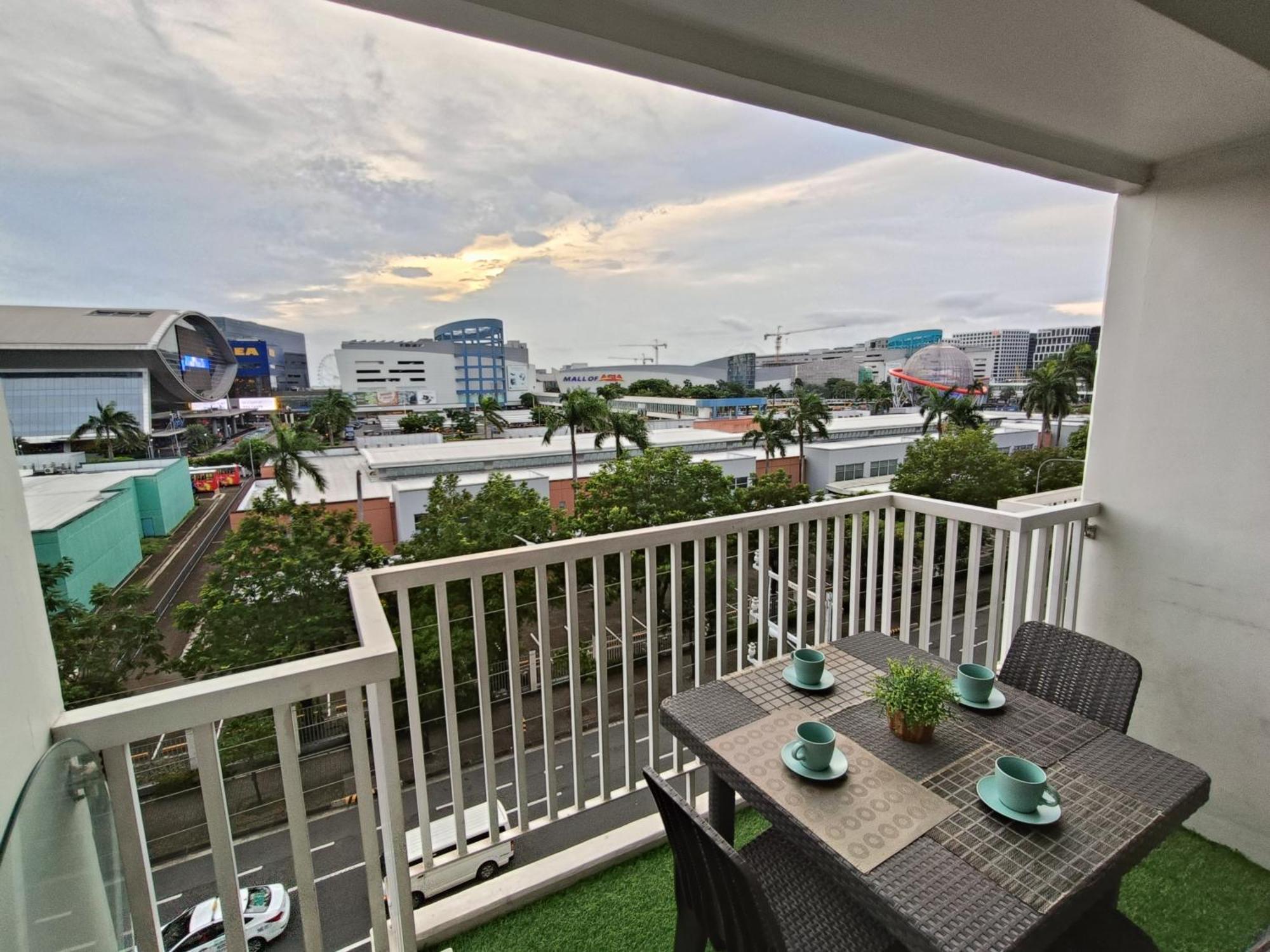 Premiere Haven At Sea Residences Condominium Манила Экстерьер фото